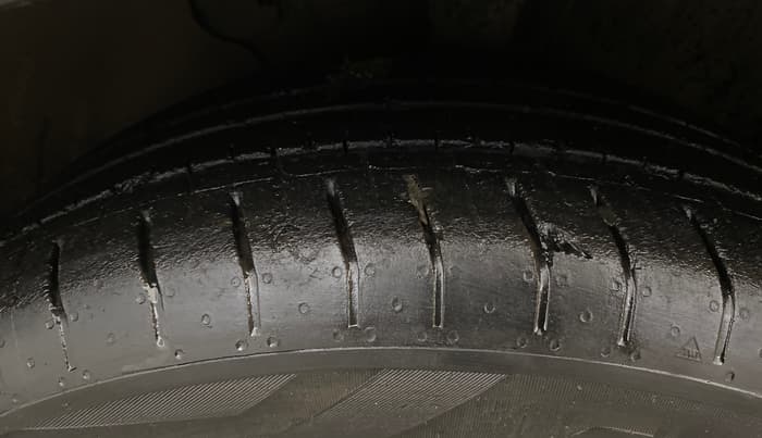 2023 Hyundai Verna SX(O) 1.5 MPI IVT , Petrol, Automatic, 57,882 km, Left Front Tyre Tread
