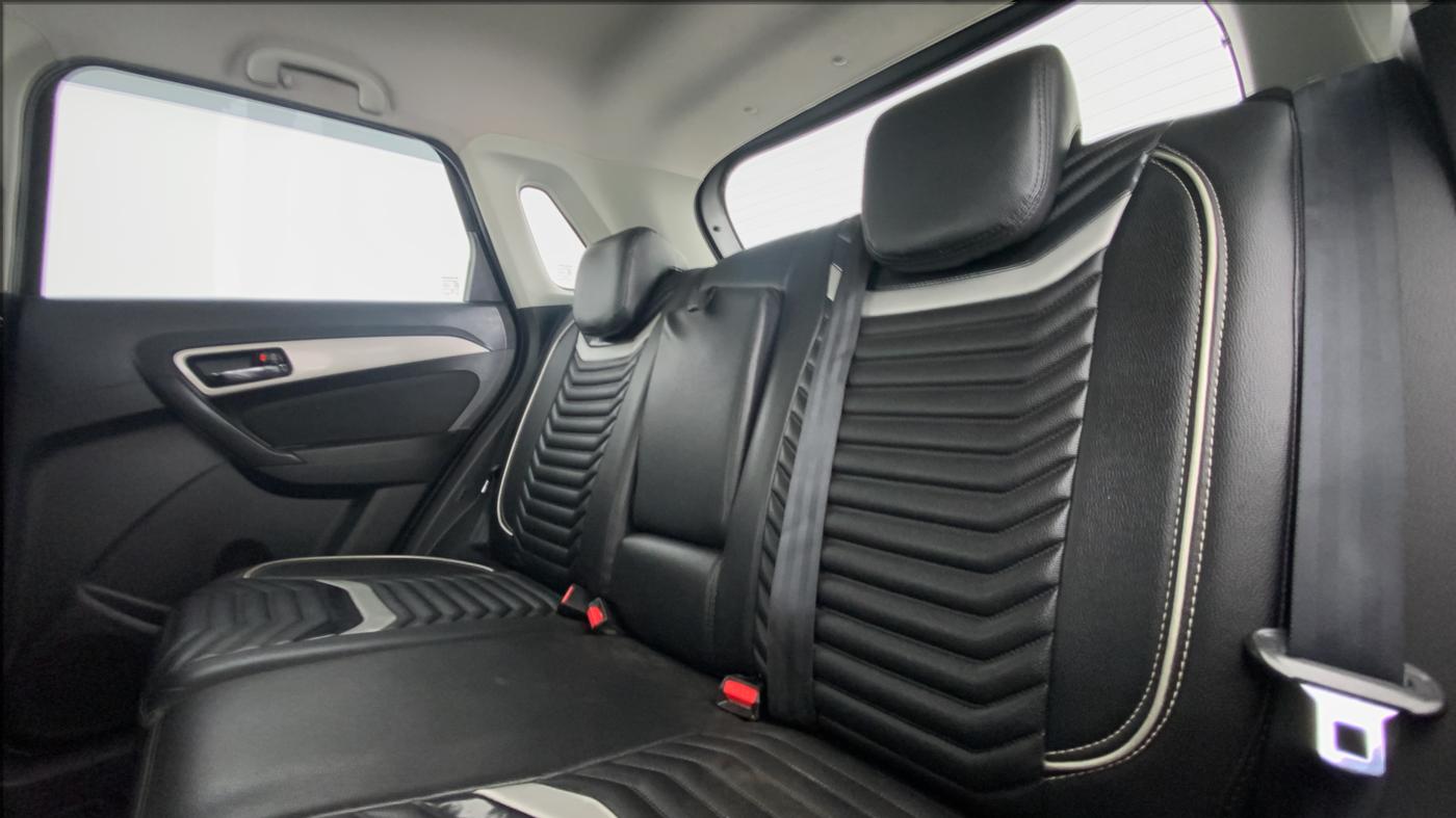 2017 Maruti Vitara Brezza ZDI, Diesel, Manual, 65,693 km, Right Side Rear Door Cabin
