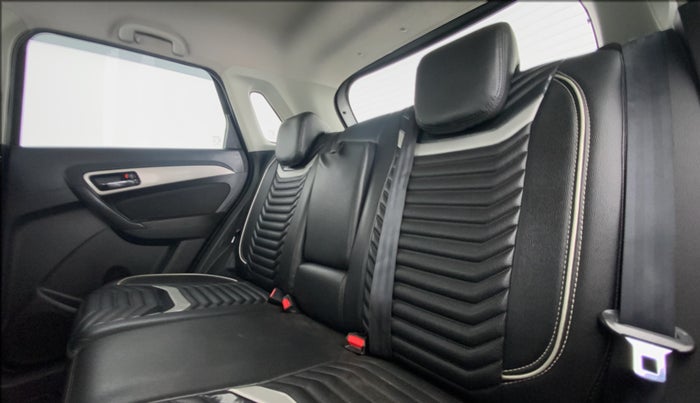 2017 Maruti Vitara Brezza ZDI, Diesel, Manual, 65,693 km, Right Side Rear Door Cabin