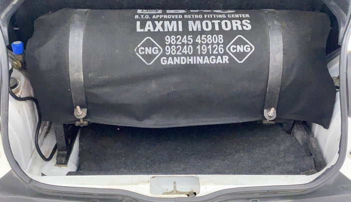 2016 Renault Kwid RXL, CNG, Manual, 81,507 km, Boot Inside