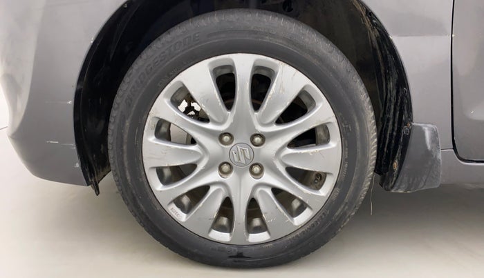 2017 Maruti Baleno ZETA PETROL 1.2, Petrol, Manual, 29,404 km, Left Front Wheel