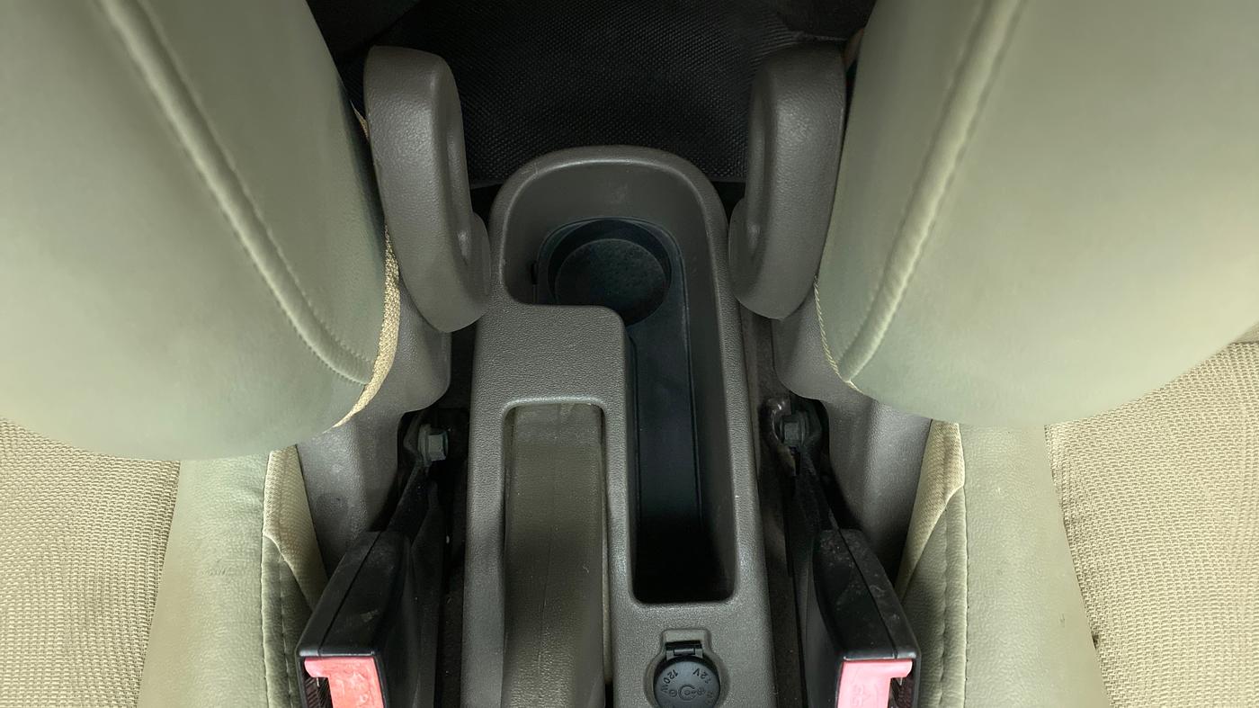 2011 Hyundai i10 MAGNA 1.2 KAPPA2, Petrol, Manual, 47,217 km, Driver Side Adjustment Panel