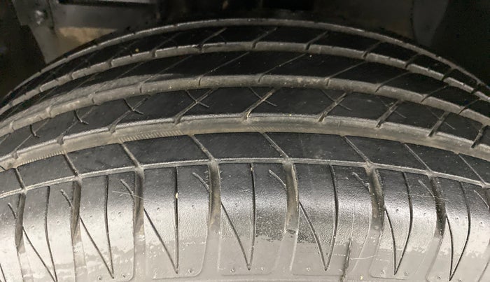 2021 Toyota URBAN CRUISER PREMIUM MT, Petrol, Manual, 4,348 km, Left Front Tyre Tread