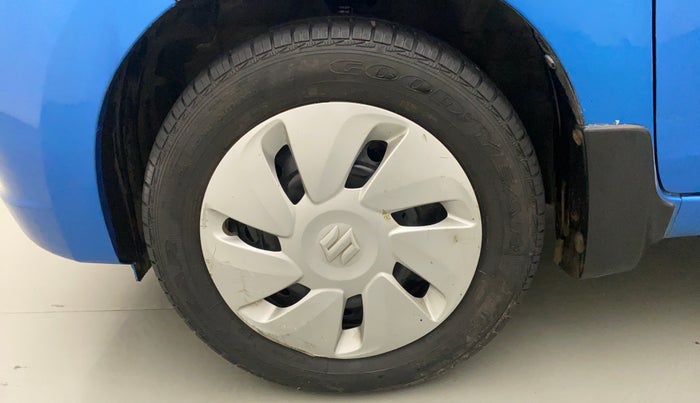 2015 Maruti Celerio VXI AMT, Petrol, Automatic, 1,21,803 km, Left Front Wheel