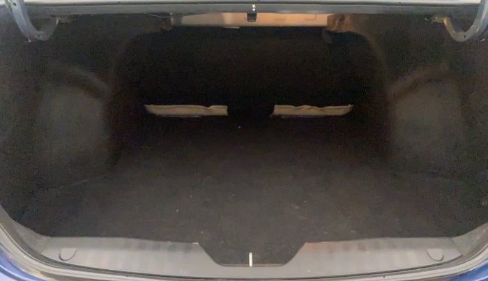 2021 Maruti Ciaz SIGMA 1.5 SHVS MT  PETROL, Petrol, Manual, 16,909 km, Boot Inside