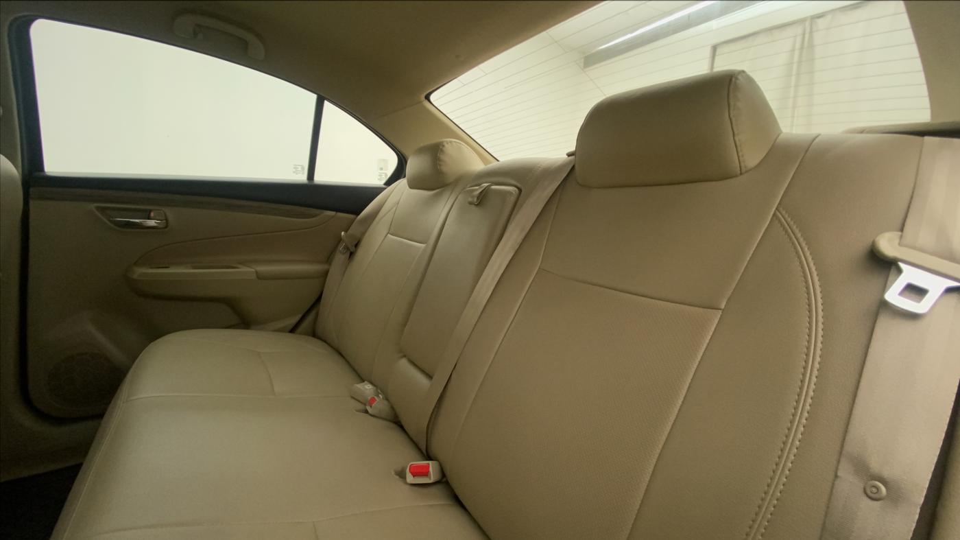 2021 Maruti Ciaz SIGMA 1.5 SHVS MT  PETROL, Petrol, Manual, 16,909 km, Right Side Rear Door Cabin