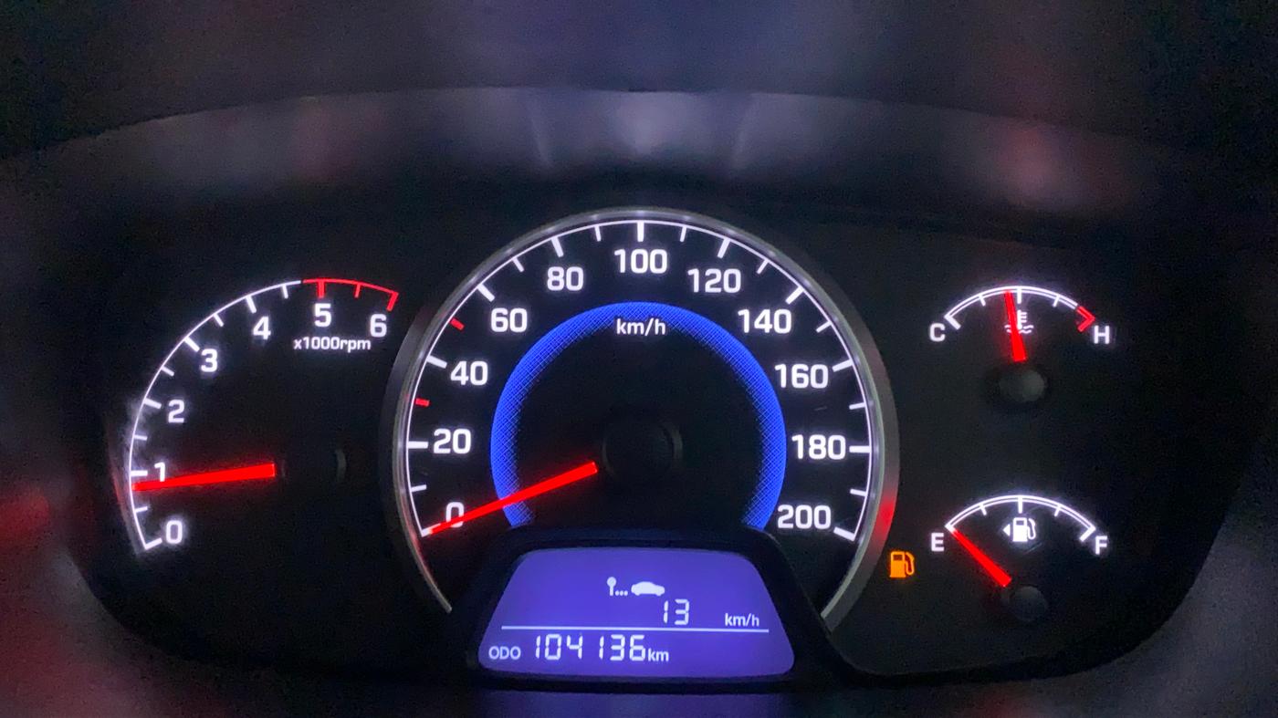 2016 Hyundai Grand i10 ASTA 1.1 CRDI (O), Diesel, Manual, 1,04,136 km, Odometer Image