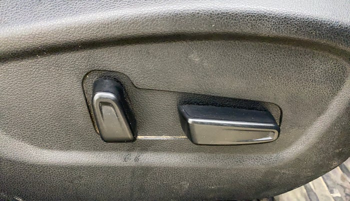 2021 Hyundai Creta SX (O) 1.4 TURBO DCT, Petrol, Automatic, 80,715 km, Driver Side Adjustment Panel