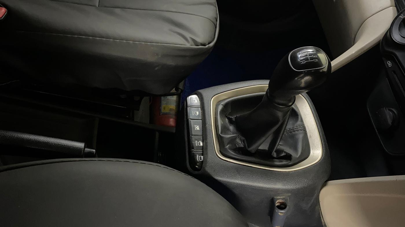 2018 Hyundai NEW SANTRO MAGNA CNG, CNG, Manual, 49,363 km, Gear Lever
