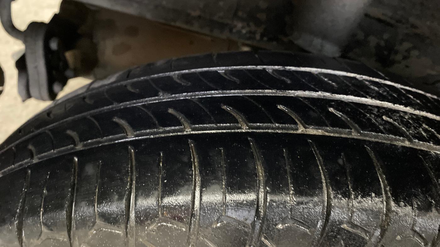 2018 Hyundai NEW SANTRO MAGNA CNG, CNG, Manual, 49,363 km, Right Rear Tyre Tread
