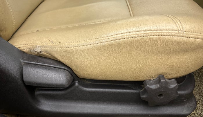 2015 Hyundai Verna FLUIDIC 1.6 CRDI S 4S, Diesel, Manual, 97,644 km, Driver Side Adjustment Panel