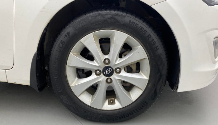 2015 Hyundai Verna FLUIDIC 1.6 CRDI S 4S, Diesel, Manual, 97,644 km, Right Front Wheel