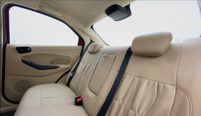 2016 Ford Figo Aspire 1.2 TREND PETROL, Petrol, Manual, 42,098 km, Right Side Rear Door Cabin