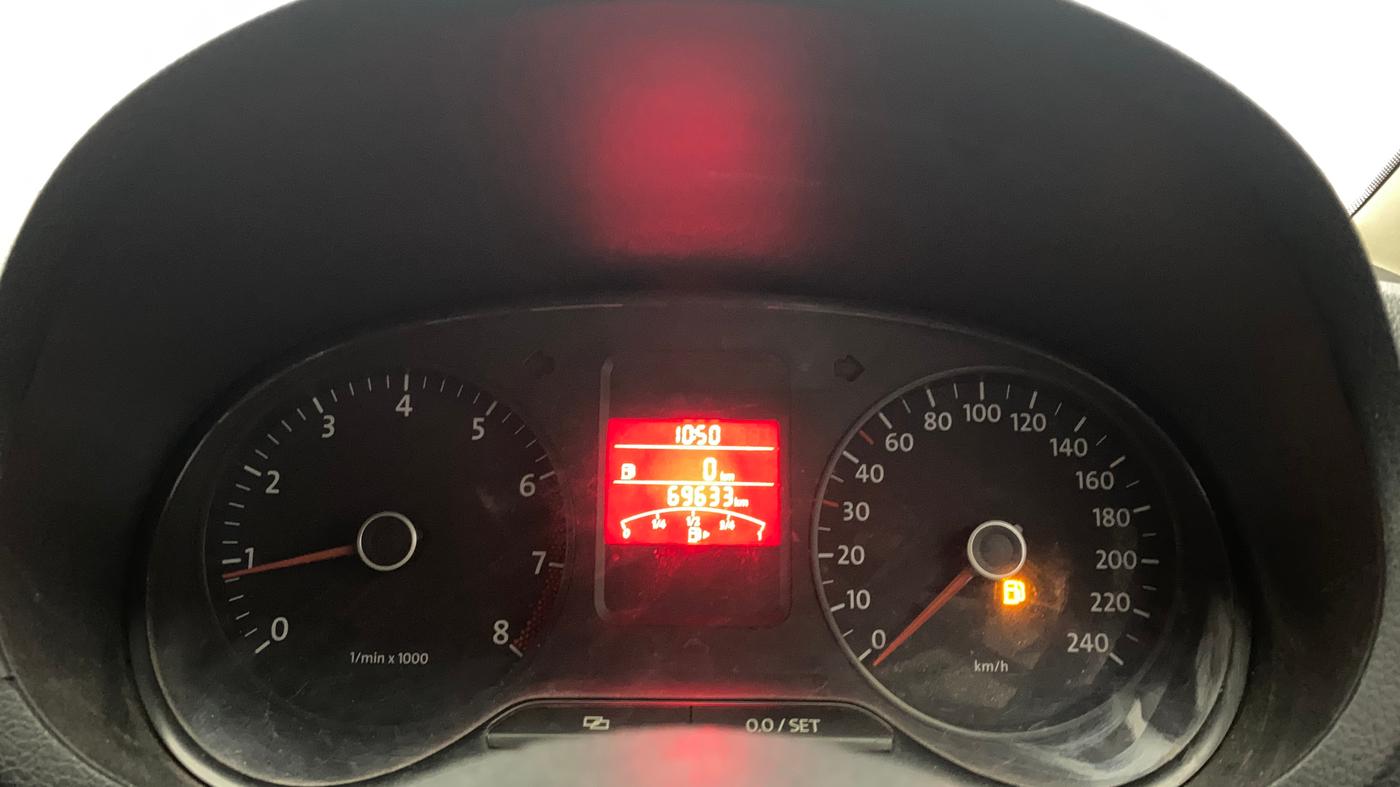 2013 Volkswagen Polo COMFORTLINE 1.2L PETROL, Petrol, Manual, 69,631 km, Odometer Image