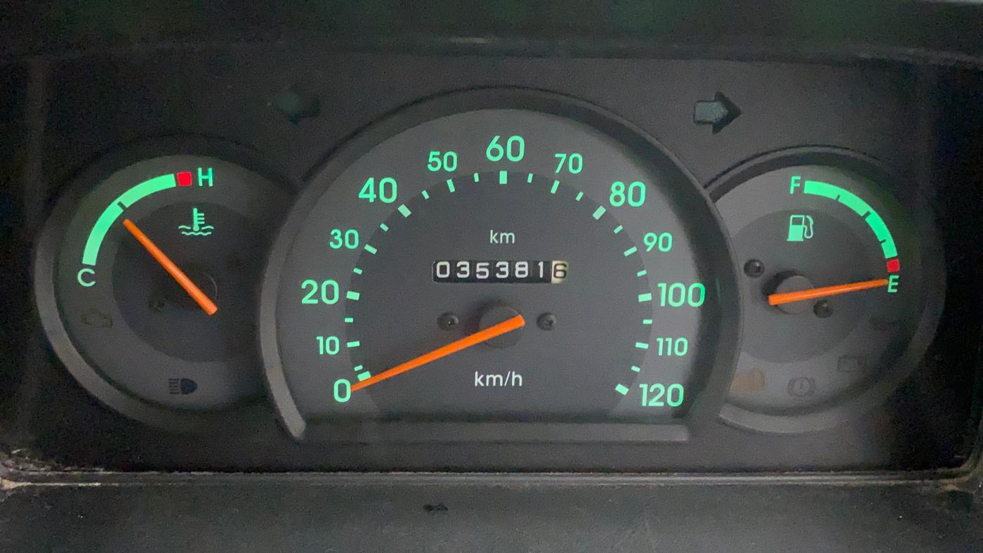 2015 Maruti OMNI E 8 STR, Petrol, Manual, 35,381 km, Odometer Image