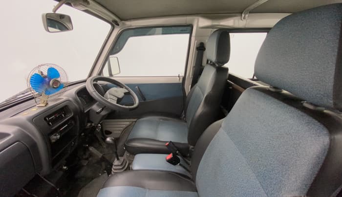 2015 Maruti OMNI E 8 STR, Petrol, Manual, 35,381 km, Right Side Front Door Cabin