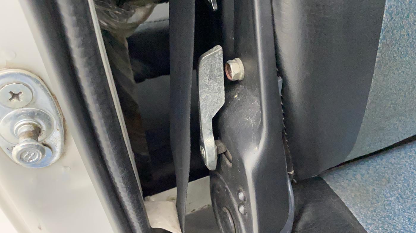 2015 Maruti OMNI E 8 STR, Petrol, Manual, 35,381 km, Driver Side Adjustment Panel