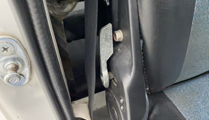 2015 Maruti OMNI E 8 STR, Petrol, Manual, 35,381 km, Driver Side Adjustment Panel