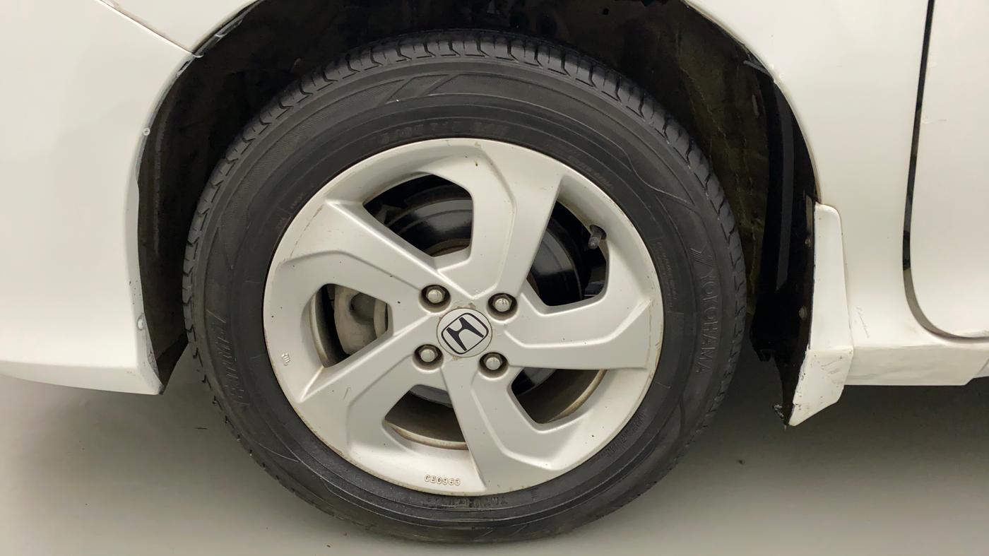 2016 Honda City 1.5L I-VTEC VX CVT, Petrol, Automatic, 1,04,276 km, Left Front Wheel
