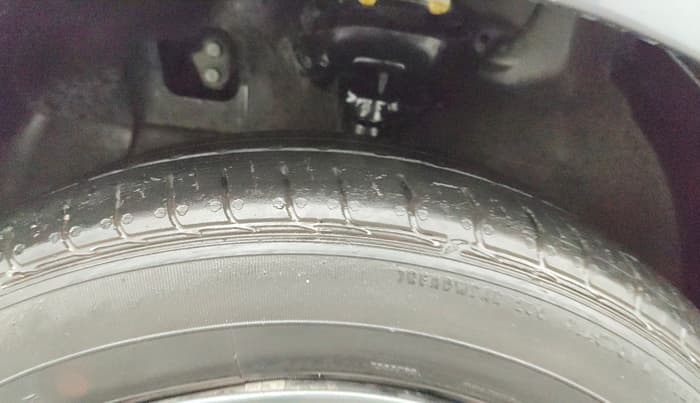 2021 Hyundai AURA S 1.2 AMT, Petrol, Automatic, 29,050 km, Left Front Tyre Tread