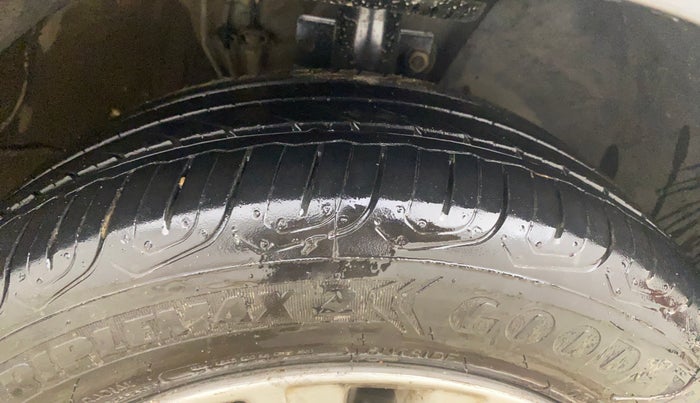 2016 Volkswagen Polo GT TSI AT, Petrol, Automatic, 77,274 km, Right Front Tyre Tread