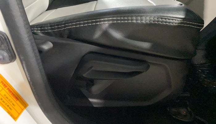 2022 Tata TIGOR XZ PLUS CNG, CNG, Manual, 32,557 km, Driver Side Adjustment Panel