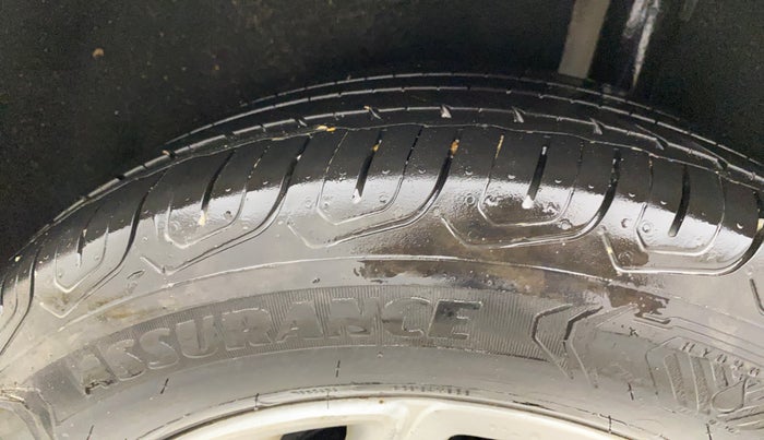 2016 Ford Ecosport TITANIUM 1.5L PETROL, Petrol, Manual, 33,138 km, Left Rear Tyre Tread