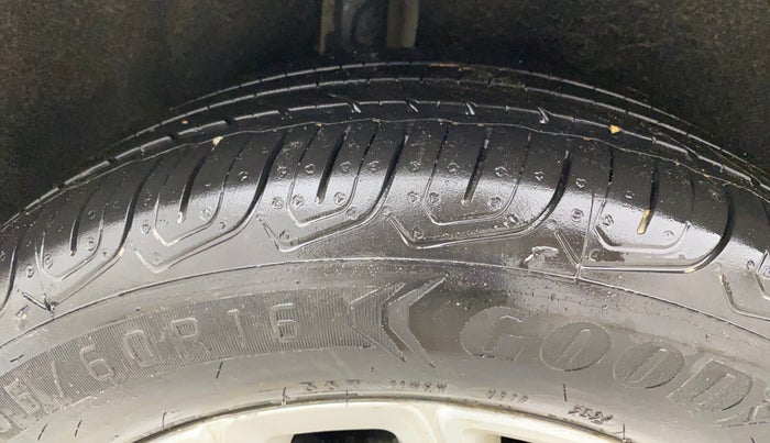 2016 Ford Ecosport TITANIUM 1.5L PETROL, Petrol, Manual, 33,138 km, Right Rear Tyre Tread