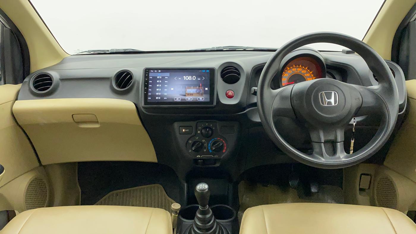 2015 Honda Brio E MT, Petrol, Manual, 42,023 km, Dashboard