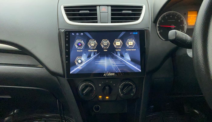 2014 Maruti Swift VXI, CNG, Manual, 88,732 km, Air Conditioner