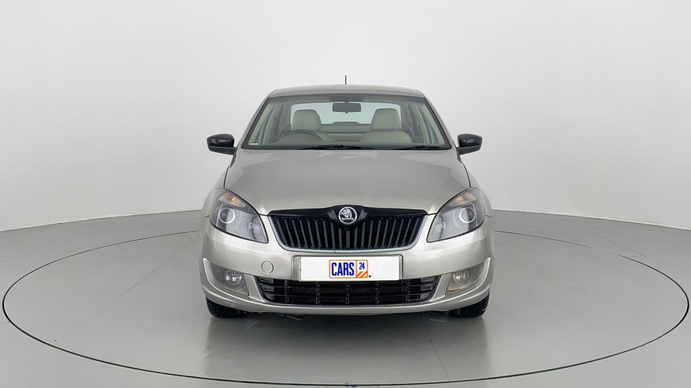 2015 Skoda Rapid 1.6 MPI MT ELEGANCE PLUS, Petrol, Manual, 97,136 km, Front