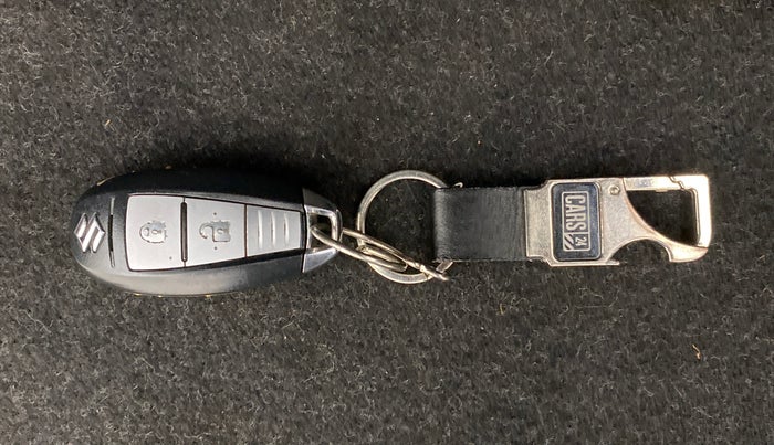 2016 Maruti S Cross ZETA 1.3, Diesel, Manual, 33,741 km, Key Close Up