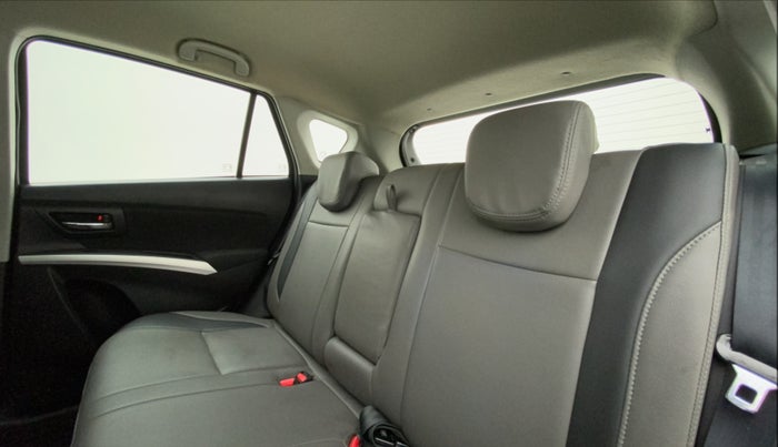 2016 Maruti S Cross ZETA 1.3, Diesel, Manual, 33,741 km, Right Side Rear Door Cabin