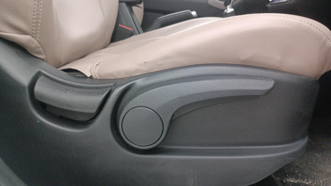 2020 Hyundai Creta SX 1.6 PETROL, Petrol, Manual, 92,245 km, Driver Side Adjustment Panel