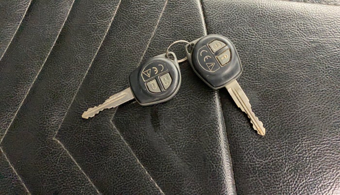 2018 Maruti IGNIS DELTA 1.2, CNG, Manual, 60,922 km, Key Close Up