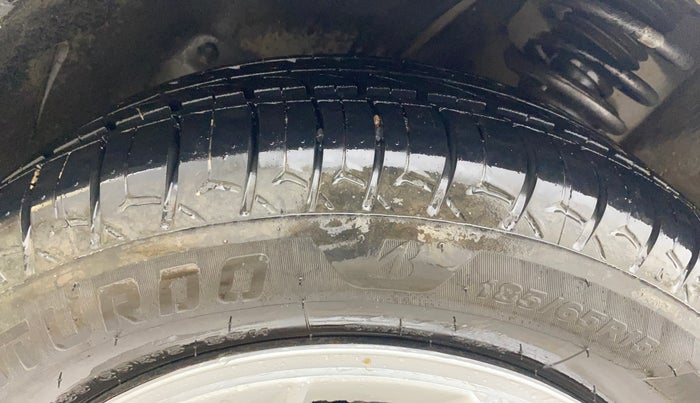 2018 Maruti IGNIS DELTA 1.2, CNG, Manual, 60,922 km, Left Front Tyre Tread