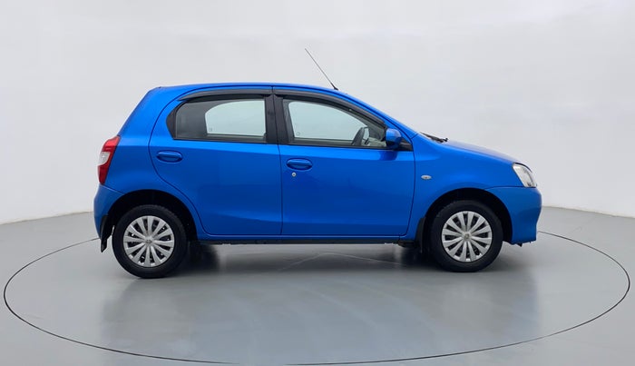 2014 Toyota Etios Liva G, Petrol, Manual, 69,804 km, Right Side