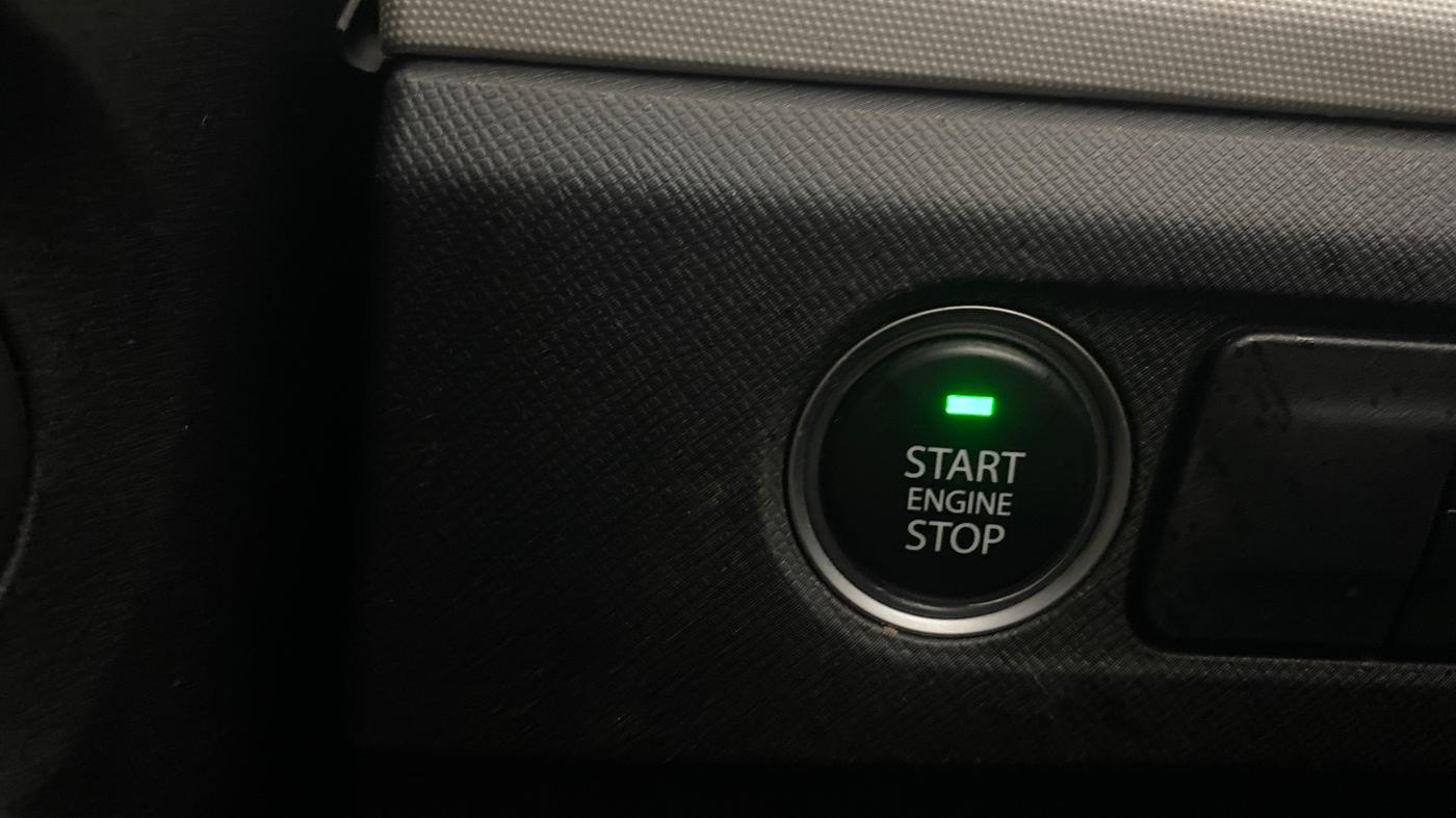 2022 Tata PUNCH CREATIVE  AMT, Petrol, Automatic, 42,648 km, Keyless Start/ Stop Button