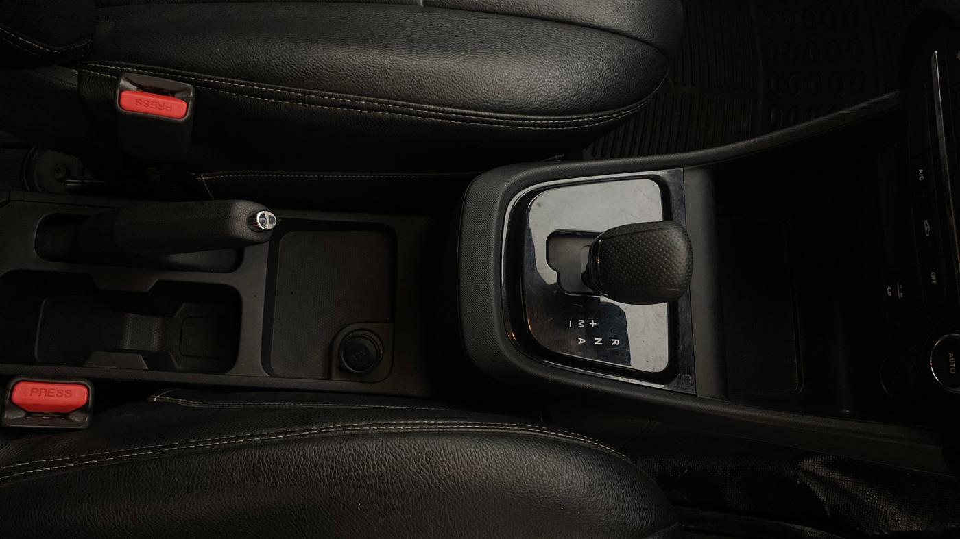 2022 Tata PUNCH CREATIVE  AMT, Petrol, Automatic, 42,648 km, Gear Lever