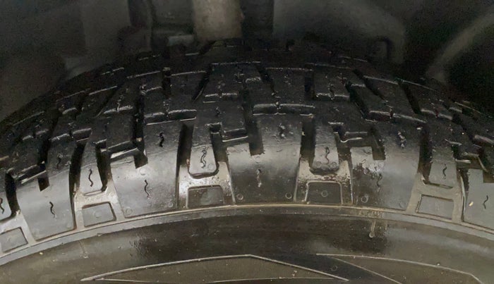 2015 Ford Ecosport TITANIUM 1.5L PETROL, Petrol, Manual, 54,642 km, Right Front Tyre Tread