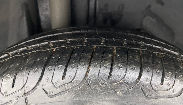 2020 Ford Figo Aspire AMBIENTE 1.5 DIESEL, Diesel, Manual, 62,890 km, Right Rear Tyre Tread