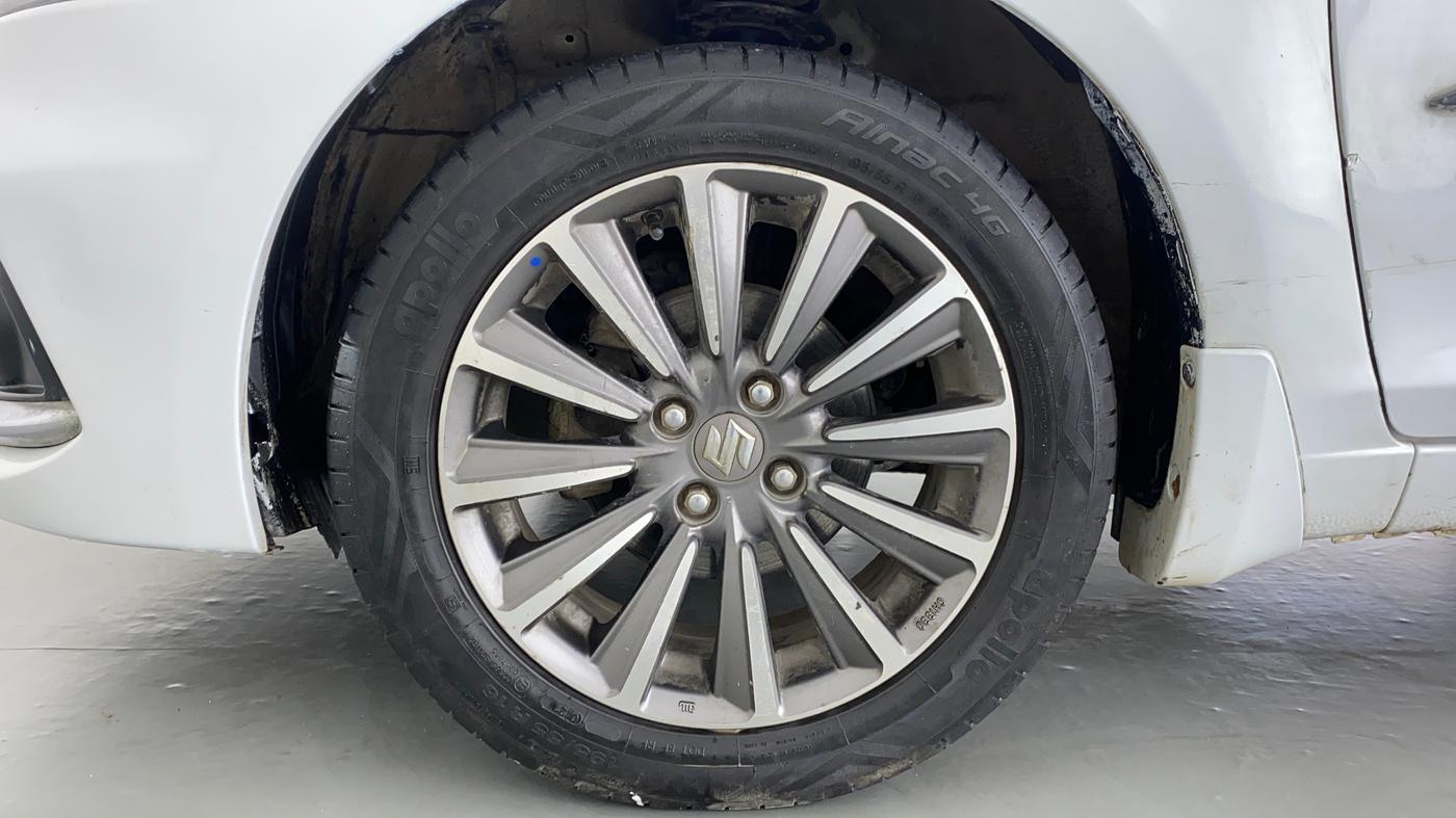 2019 Maruti Ciaz ALPHA 1.3 DDIS SHVS, Diesel, Manual, 65,574 km, Left Front Wheel