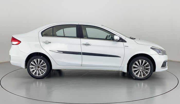 2019 Maruti Ciaz ALPHA 1.3 DDIS SHVS, Diesel, Manual, 65,574 km, Right Side View