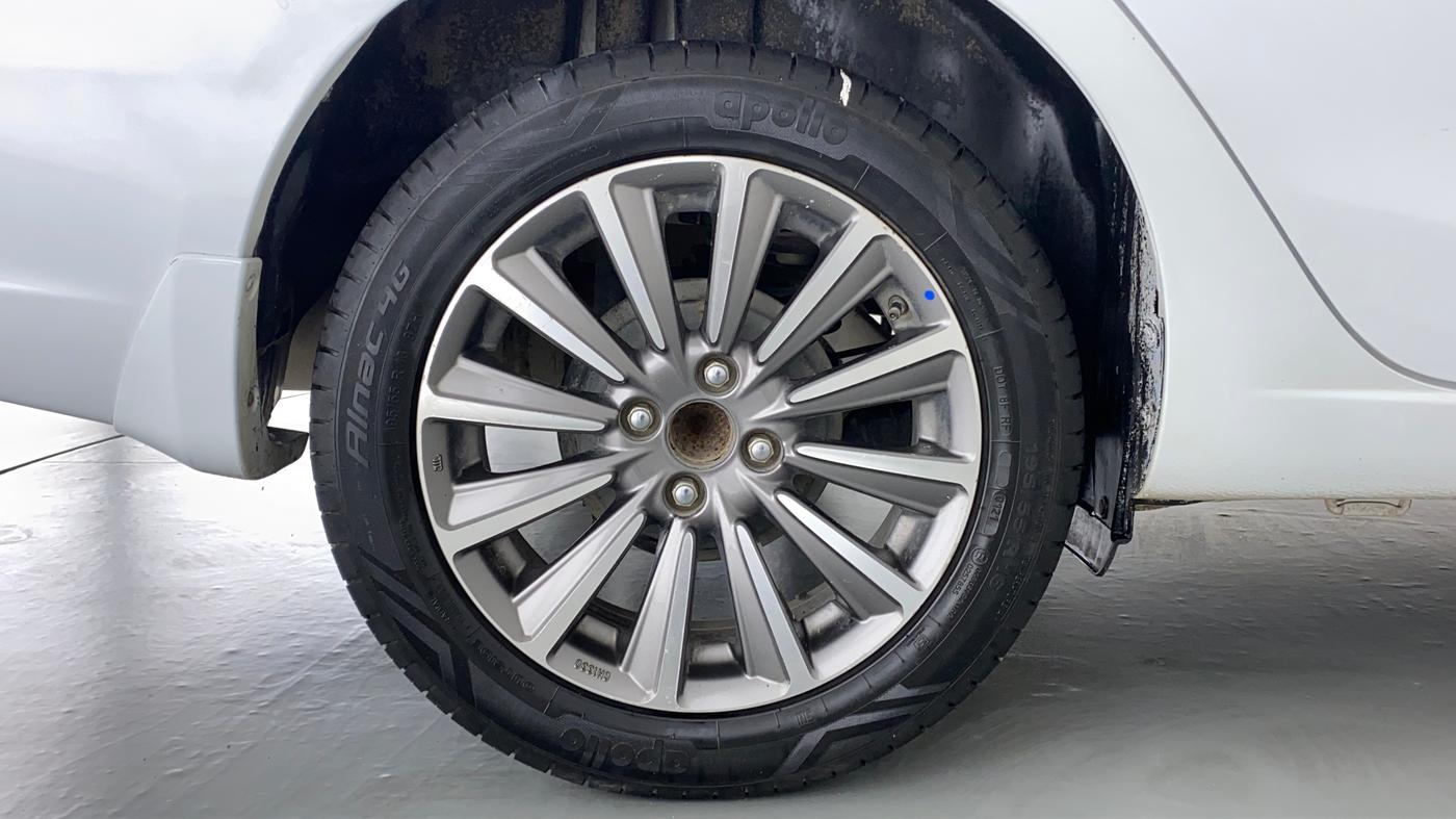 2019 Maruti Ciaz ALPHA 1.3 DDIS SHVS, Diesel, Manual, 65,574 km, Right Rear Wheel