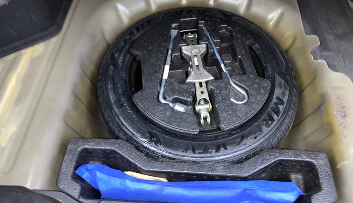 2016 Maruti Ciaz ZXI+ AT, Petrol, Automatic, 38,617 km, Spare Tyre