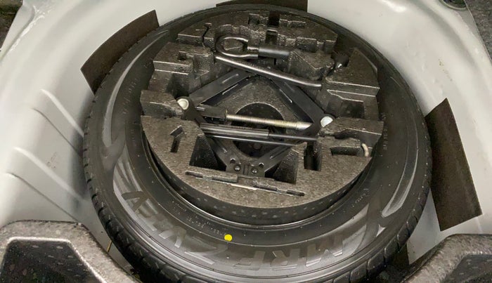 2020 Skoda Rapid 1.0 AMBITION TSI MT, Petrol, Manual, 82,390 km, Spare Tyre