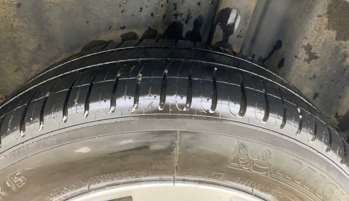 2020 Skoda Rapid 1.0 AMBITION TSI MT, Petrol, Manual, 82,390 km, Left Rear Tyre Tread