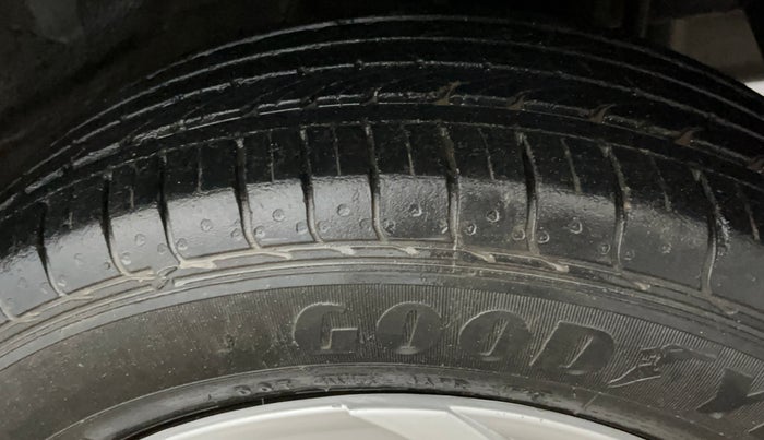 2019 Tata NEXON XM PETROL, Petrol, Manual, 49,085 km, Left Rear Tyre Tread