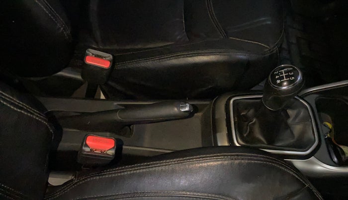 2018 Maruti IGNIS ZETA 1.2 K12, Petrol, Manual, 95,526 km, Gear Lever
