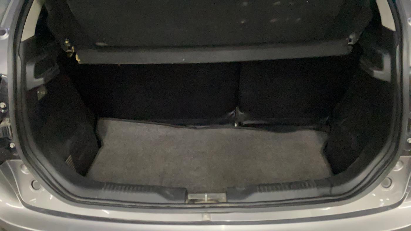 2018 Maruti IGNIS ZETA 1.2 K12, Petrol, Manual, 95,526 km, Boot Inside